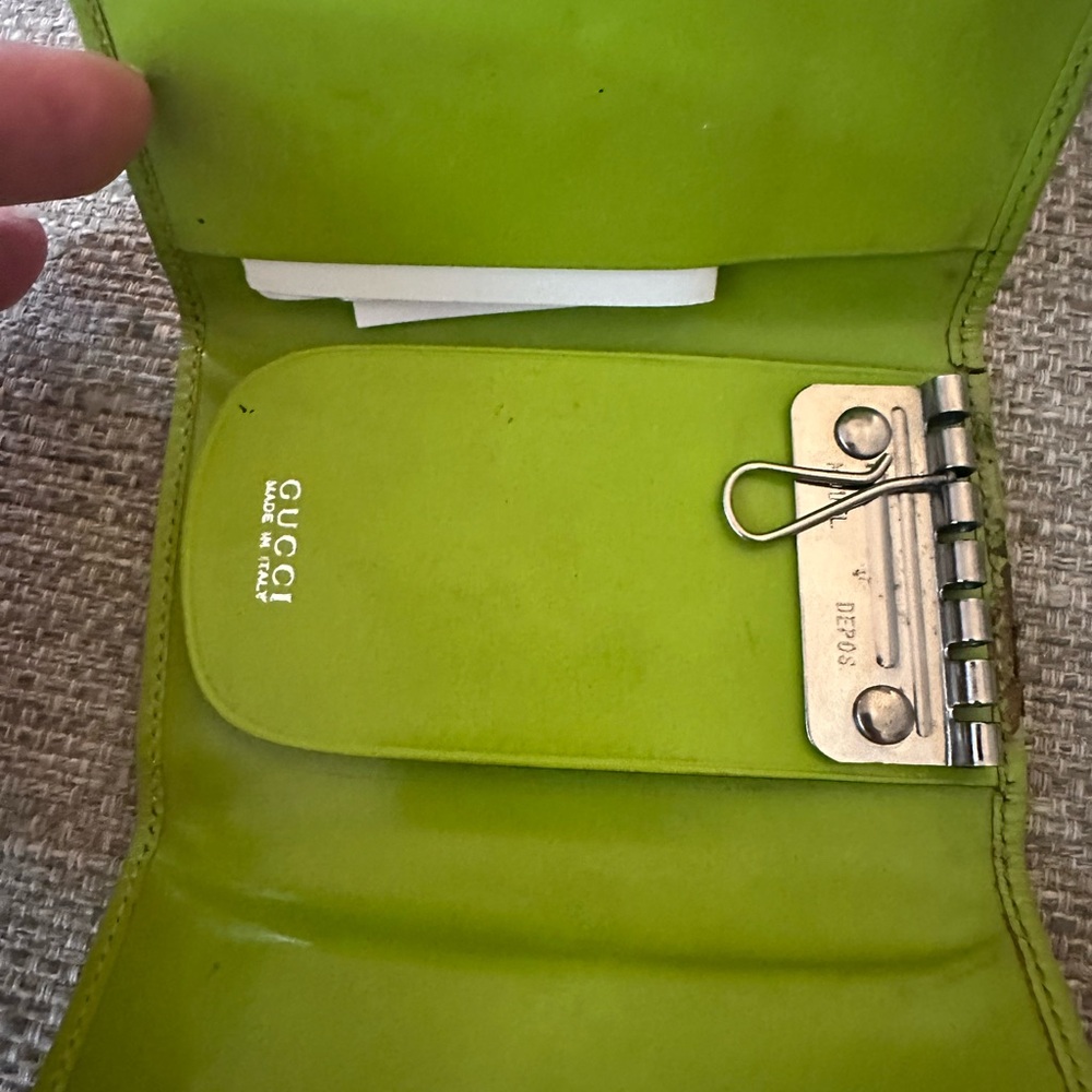 GUCCI Rare Horse Bit Patent Leather Keychain & Card Holder Margarita Color! - Picture 16 of 16